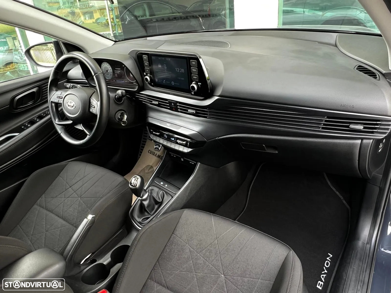 Hyundai Bayon 1.0 T-GDI Premium - 18