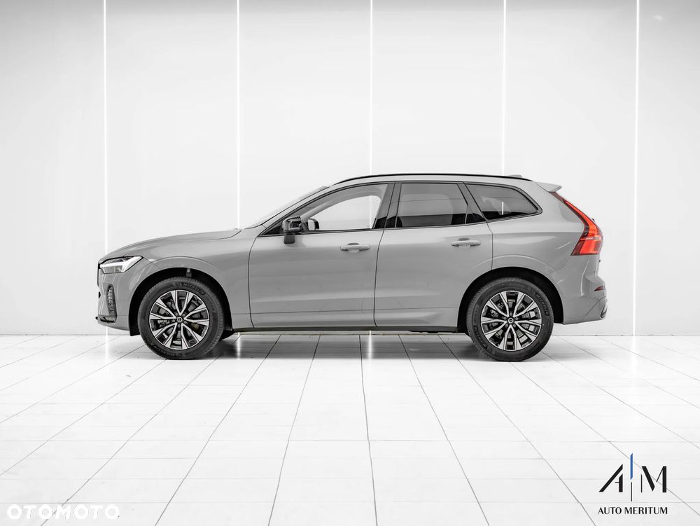 Volvo XC 60 B4 D AWD Plus Dark - 7