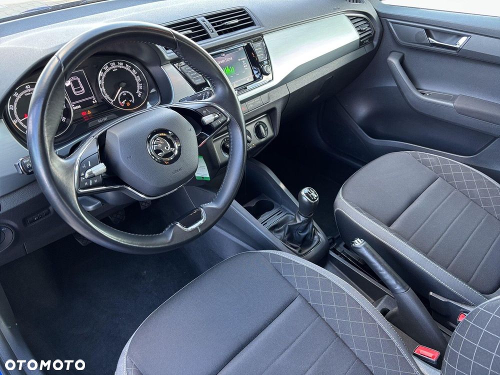 Skoda Fabia 1.0 Ambition - 12