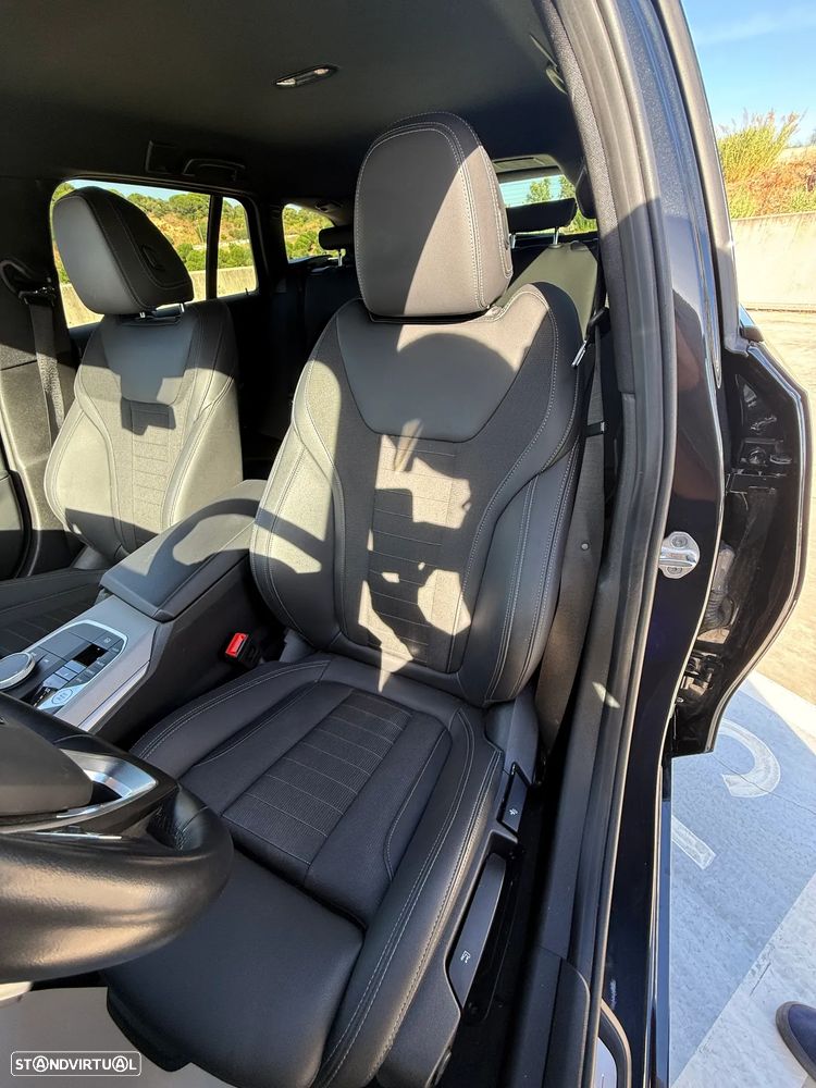 BMW 320 d Touring Aut. Sport Line - 13