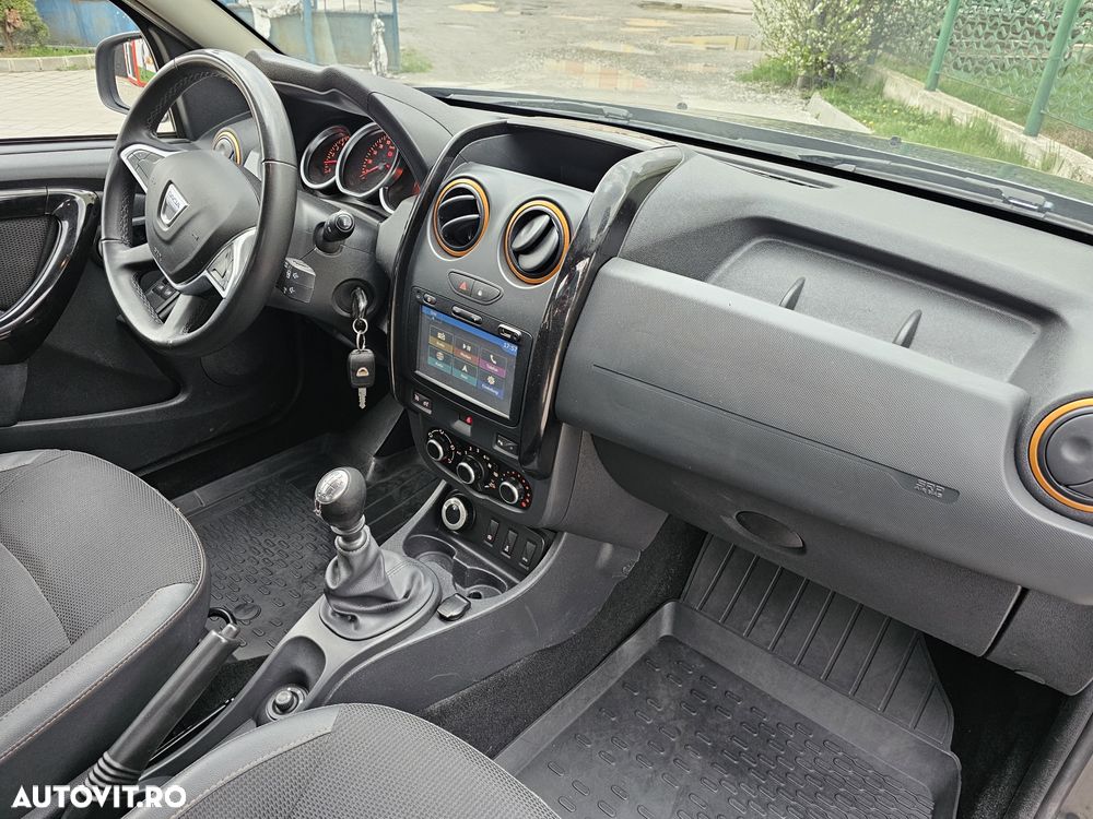 Dacia Duster 1.5 dCi 4WD Prestige jante 16" - 8