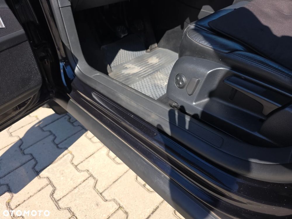Volkswagen Passat 2.0 TDI Comfortline - 22