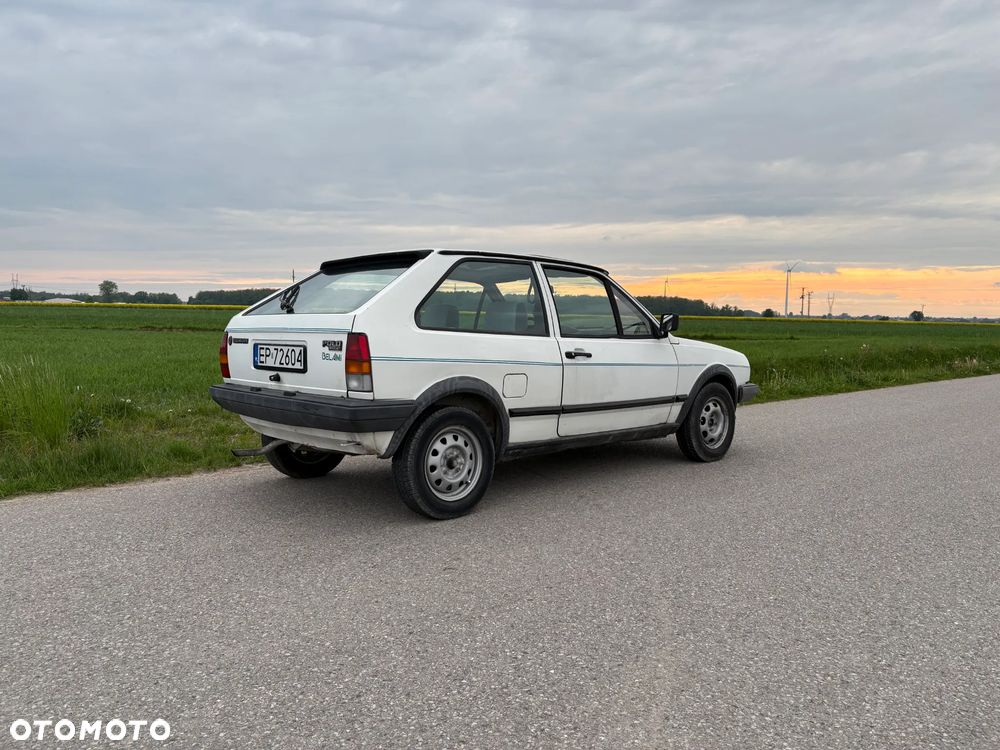 Volkswagen Polo - 3