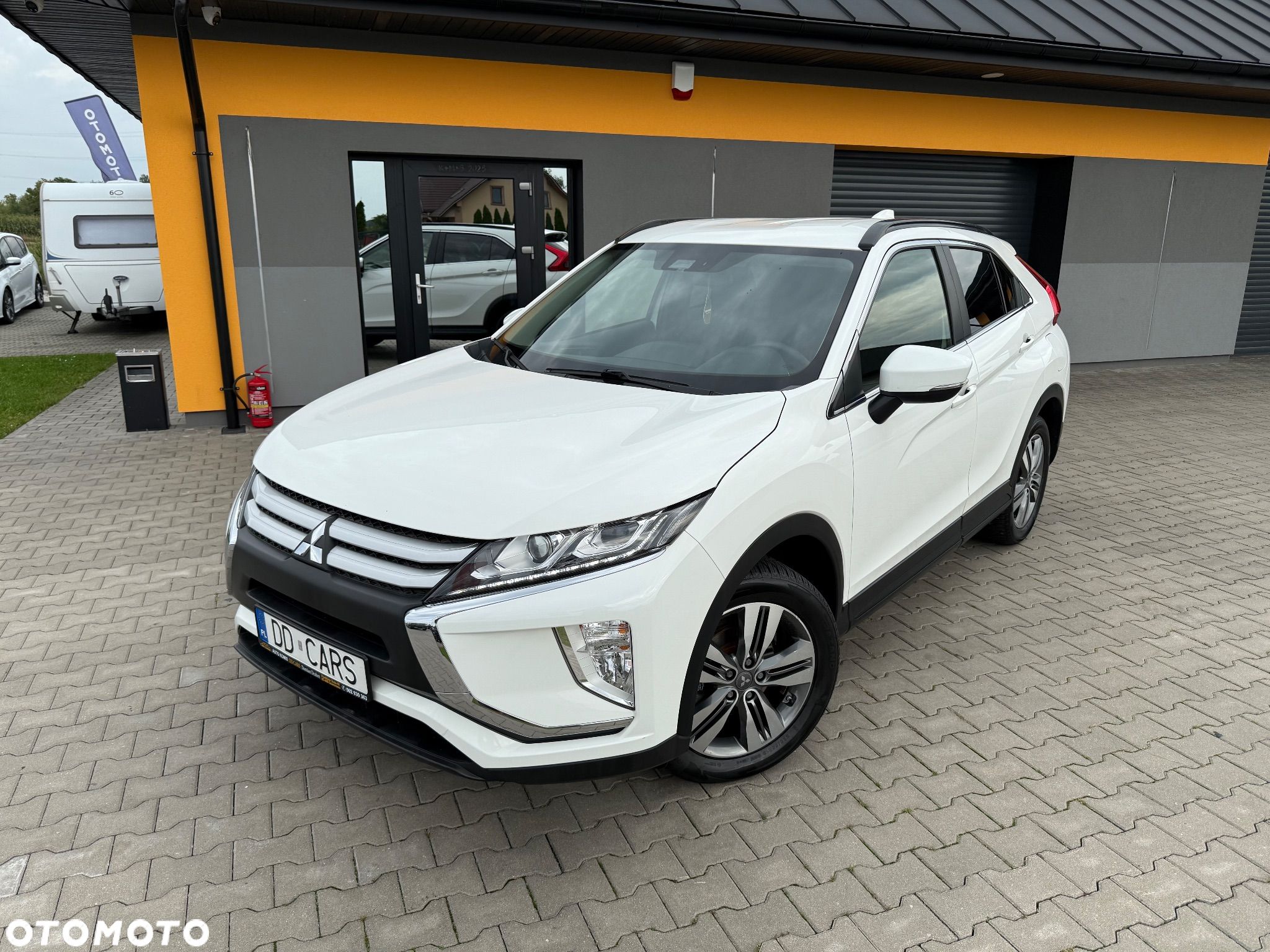 Mitsubishi Eclipse Cross 1.5 T-MIVEC ClearTec 2WD Basis - 1