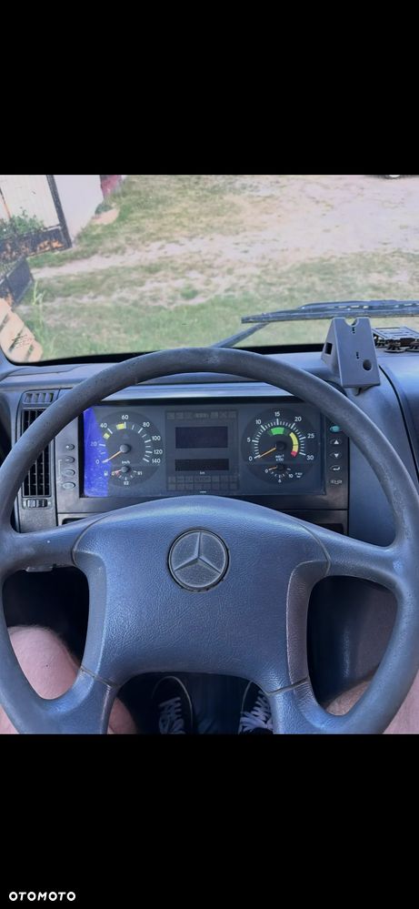 Mercedes-Benz AXOR - 10