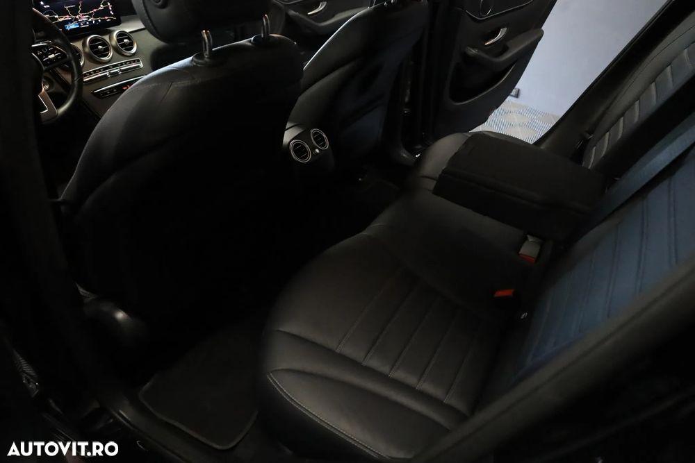 Mercedes-Benz GLC - 23