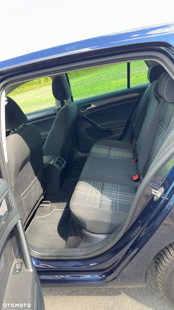 Volkswagen Golf VII 1.6 TDI BlueMotion Trendline - 13