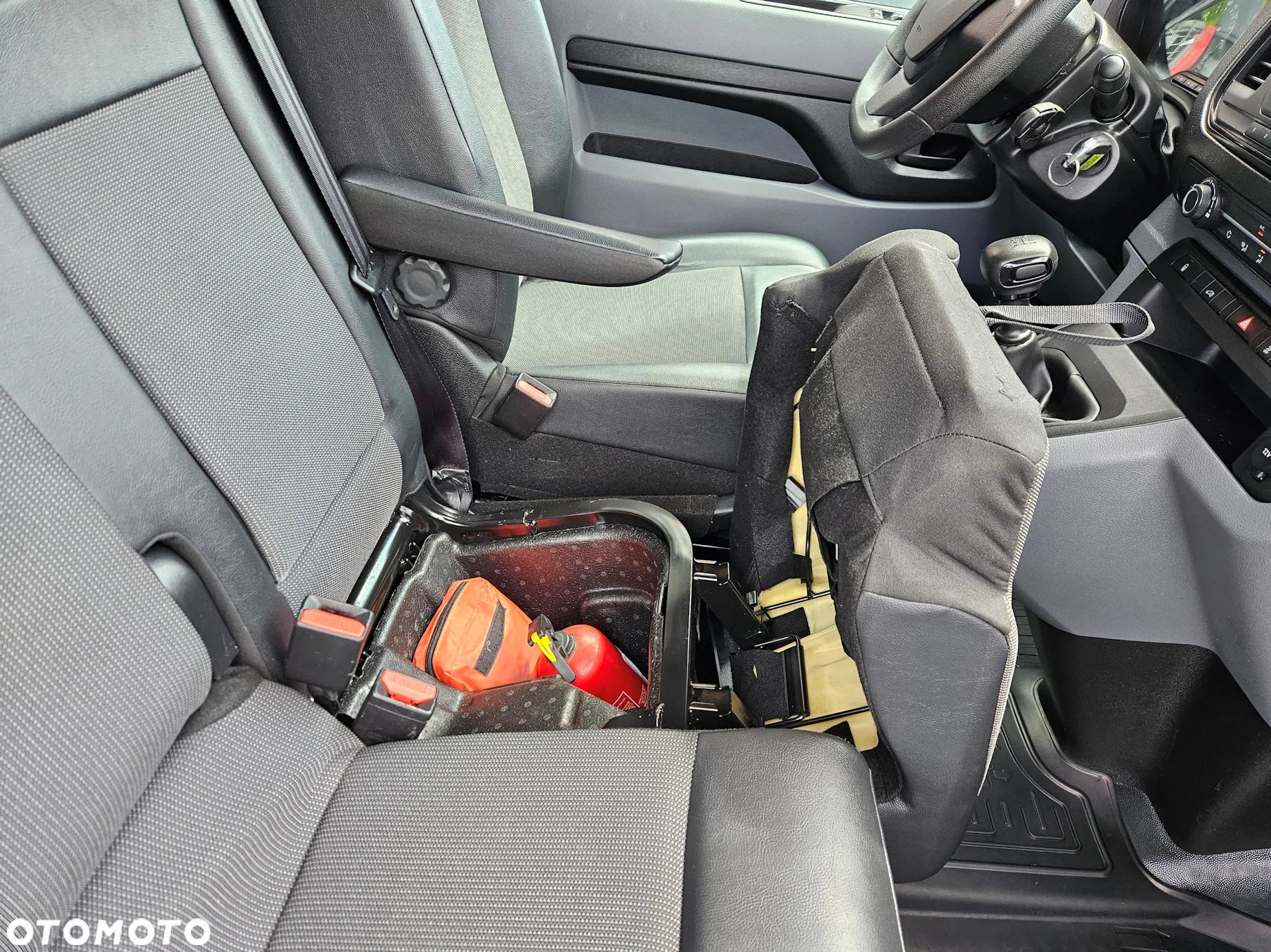 Toyota PROACE M 2.0 122KM - 13