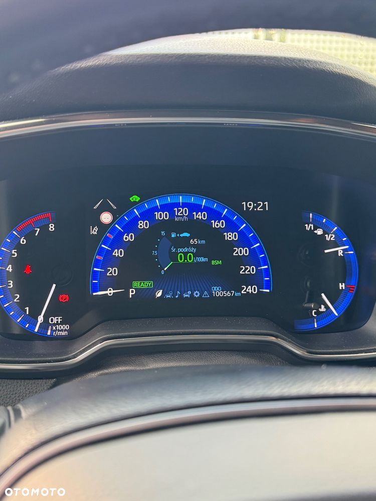 Toyota Corolla 2.0 Hybrid Executive - 20