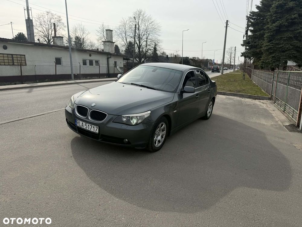 BMW Seria 5 520i - 2