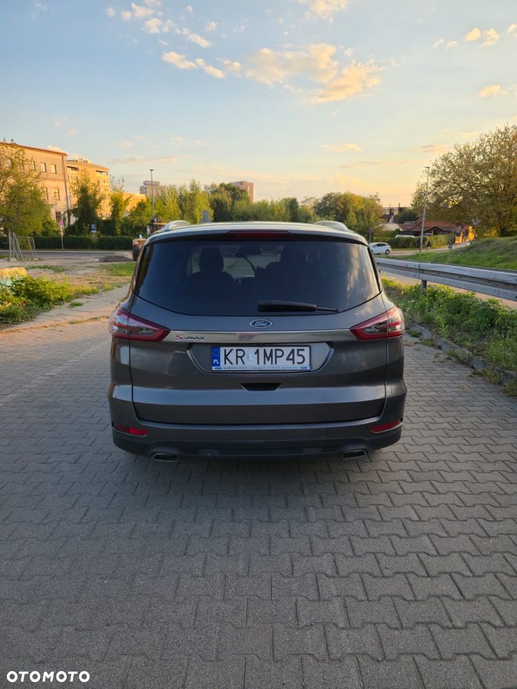 Ford S-Max 2.0 TDCi Titanium - 4