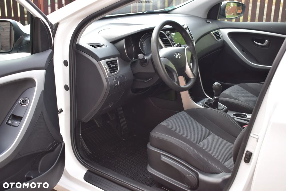 Hyundai i30 1.4 Premium - 7