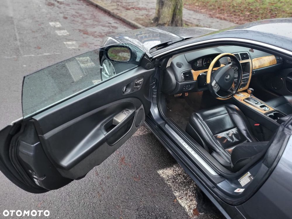 Jaguar XK 4.2 V8 - 5