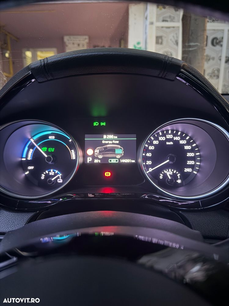 Kia XCeed 1.6 GDI 6DCT PHEV Vision - 11