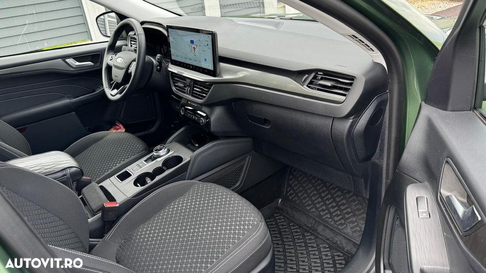 Ford Kuga 1.5 EcoBoost A8 FWD Titanium - 17