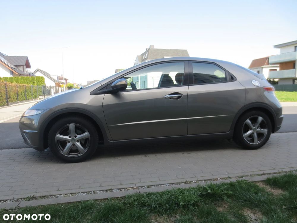 Honda Civic 1.4 Comfort - 19