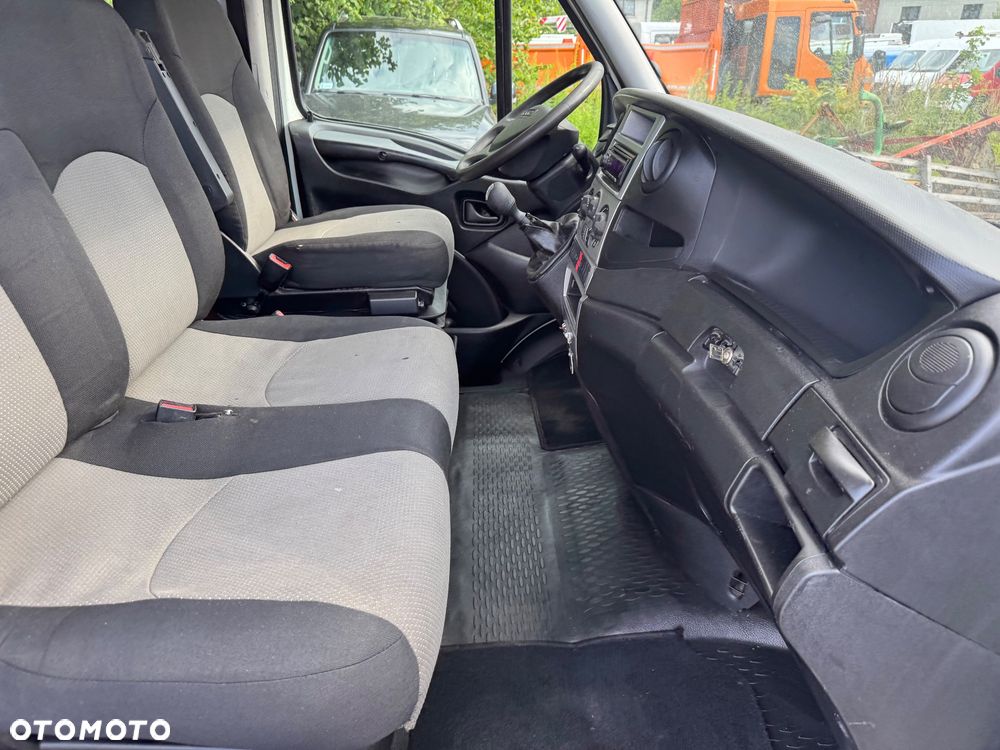Iveco Daily 2010r. Brygadówka Bliźniak 7 Osobowy Klima 3.5t Na Haku - 18