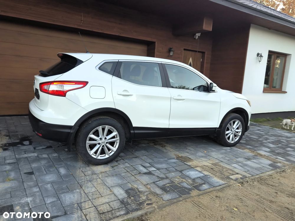 Nissan Qashqai 2015 photo 3