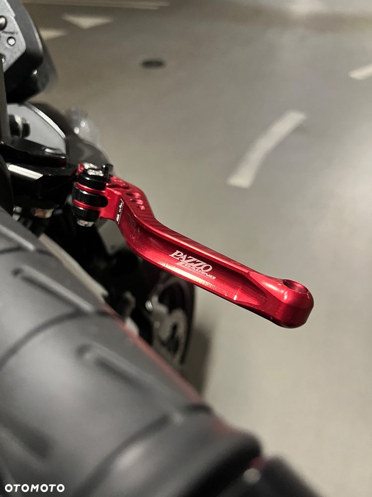 Kawasaki ER - 9