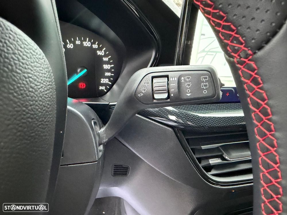 Ford Focus 1.0 EcoBoost MHEV ST-Line - 21