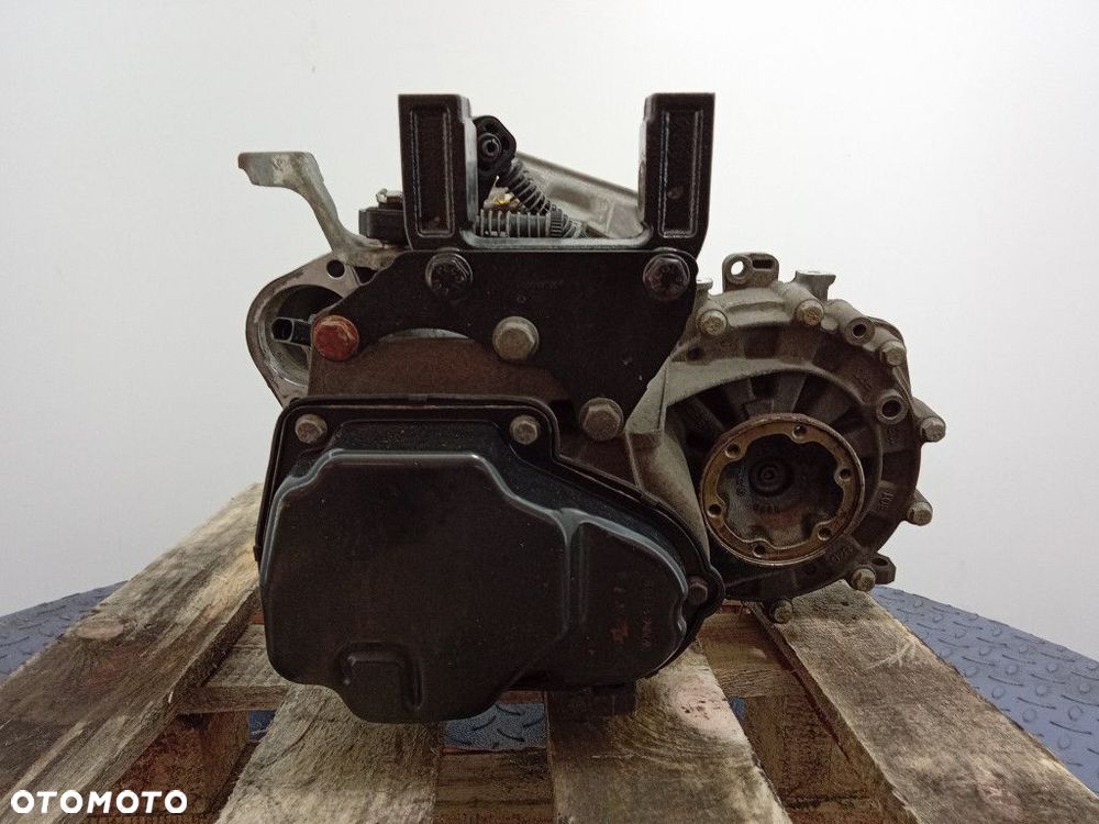 SKODA RAPID 1.6 TDI 116KM SKRZYNIA MANUALNA RSY - 3