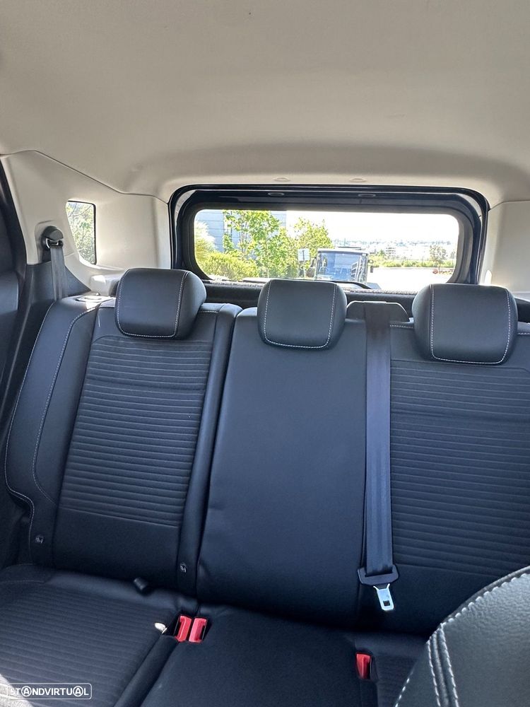 Ford EcoSport - 17
