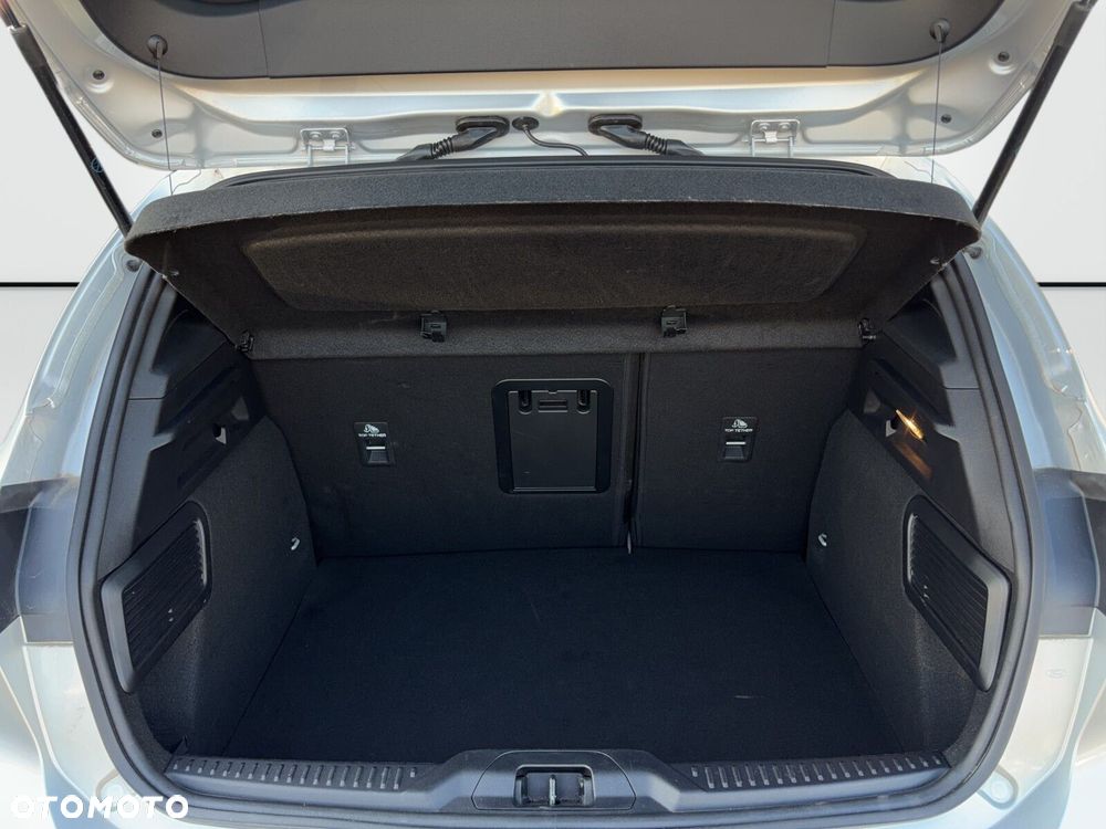 Ford Focus 1.0 EcoBoost ST-Line X - 9