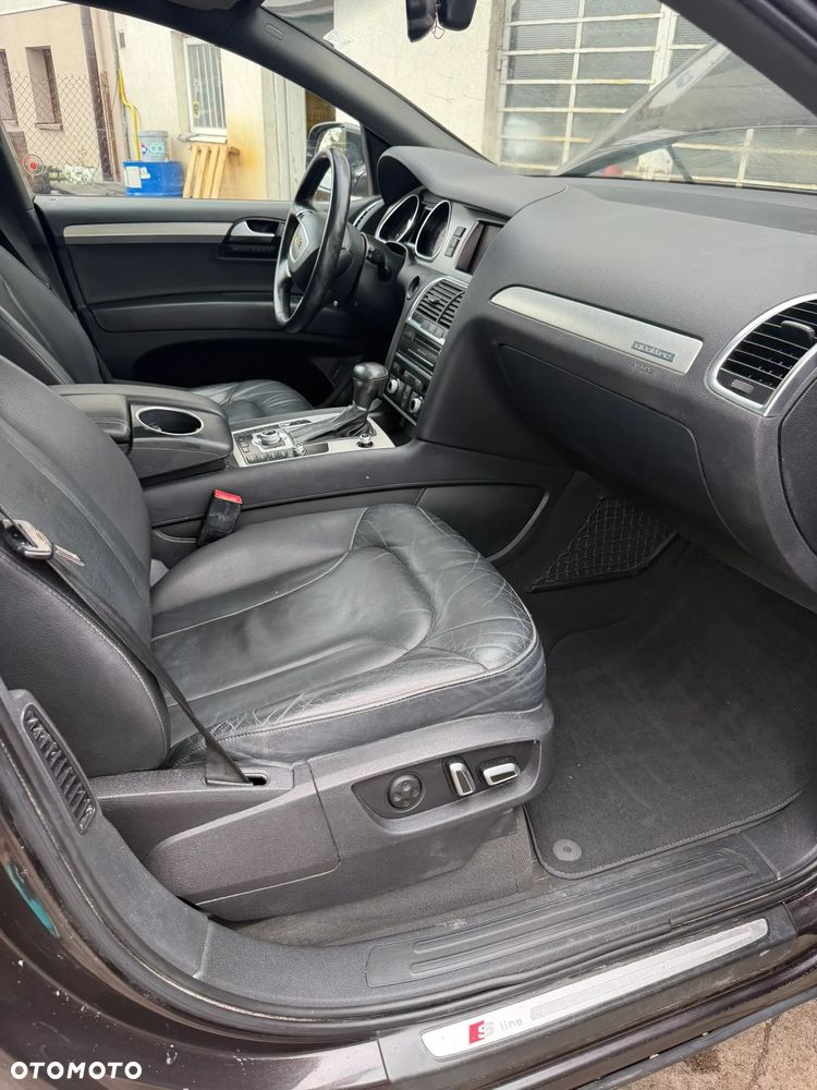 Audi Q7 - 24