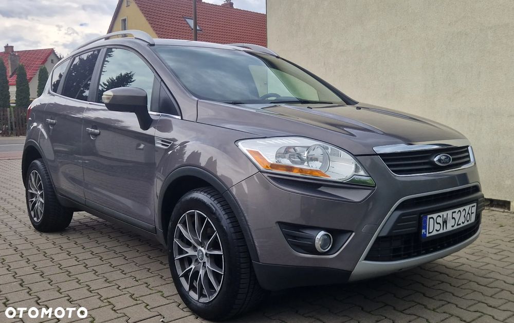 Ford Kuga 2.0 TDCi 4x4 Champions Edition - 2