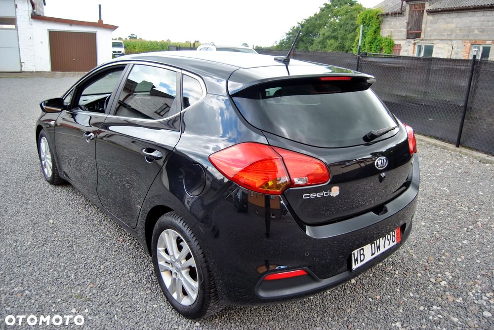Kia Ceed 1.6 GDI Platinum Edition - 12