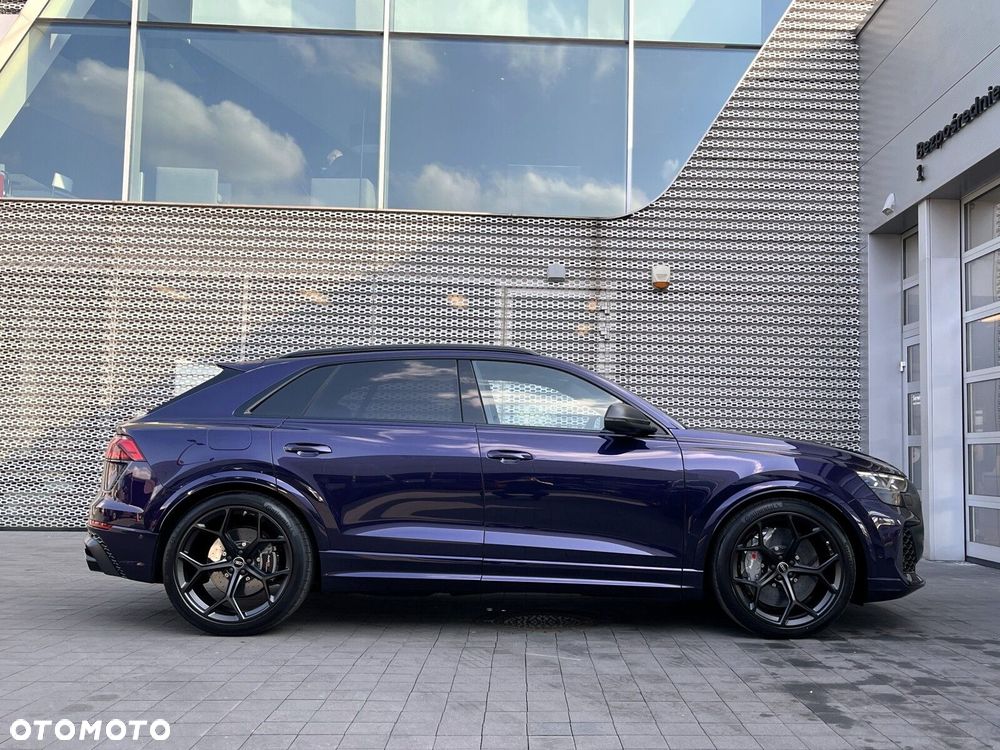 Audi RS Q8 - 7