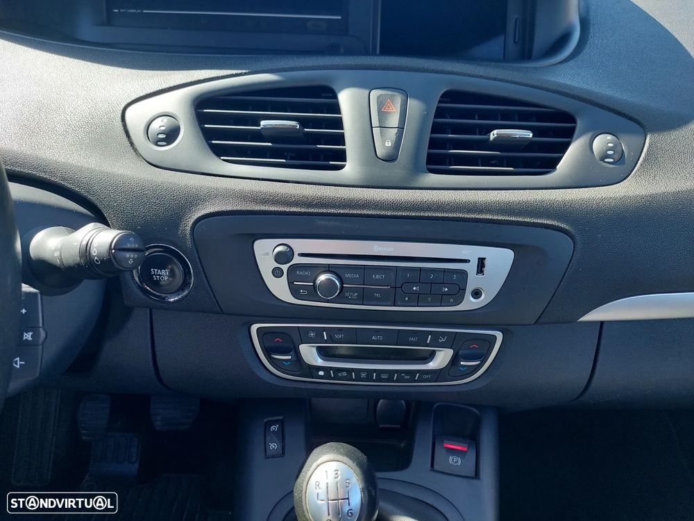 Renault Grand Scénic - 13
