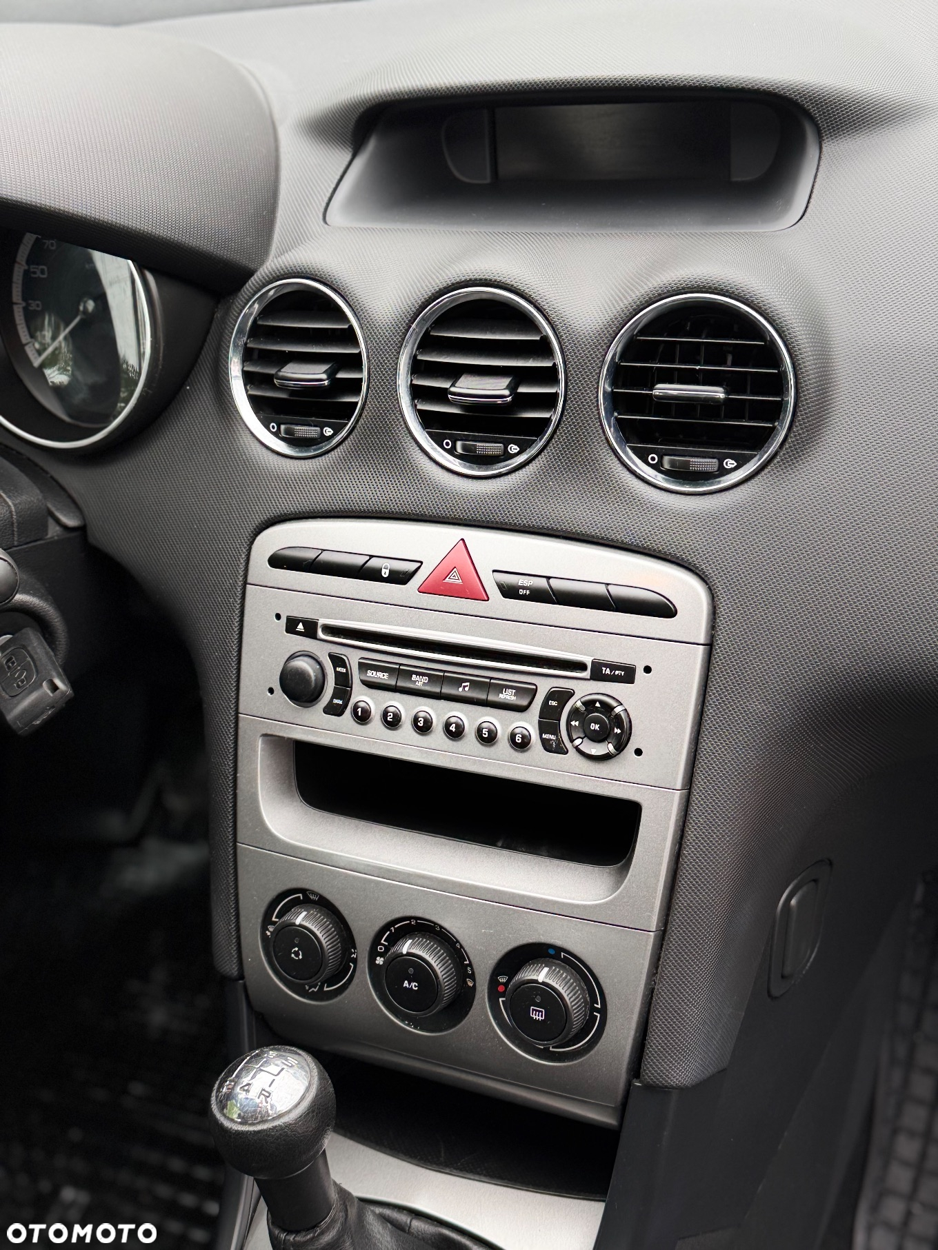 Peugeot 308 1.6 HDi Grand Prix - 4