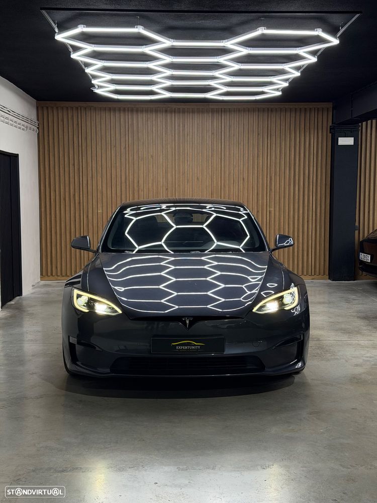 Tesla Model S 2023 photo 2