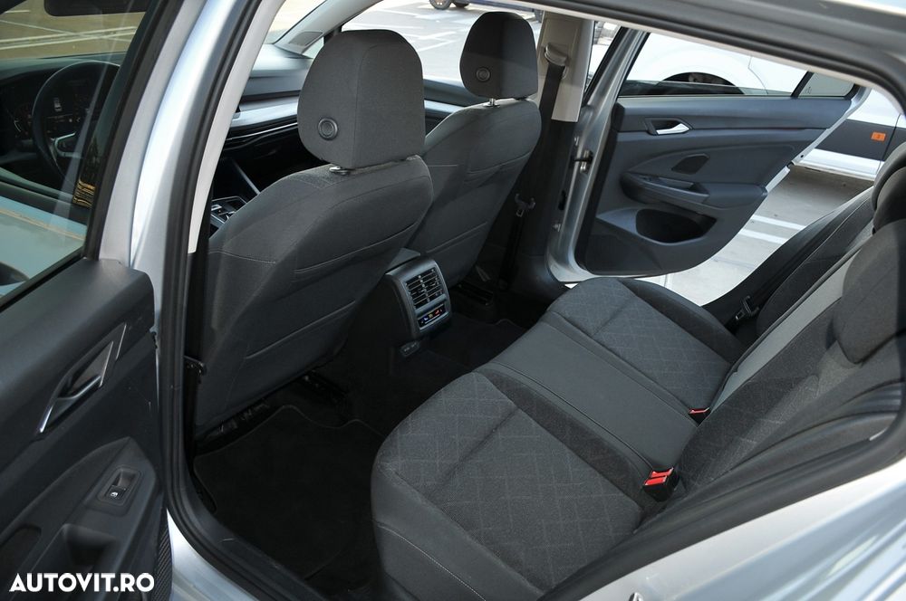 Volkswagen Golf 2.0 TDI DSG Life - 28