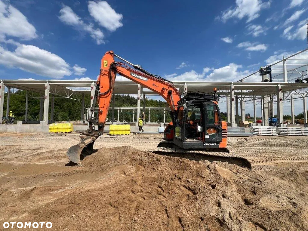 Doosan dx140 - 8