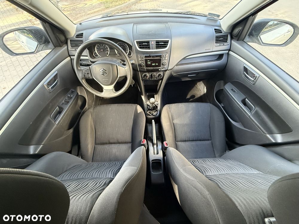 Suzuki Swift - 5