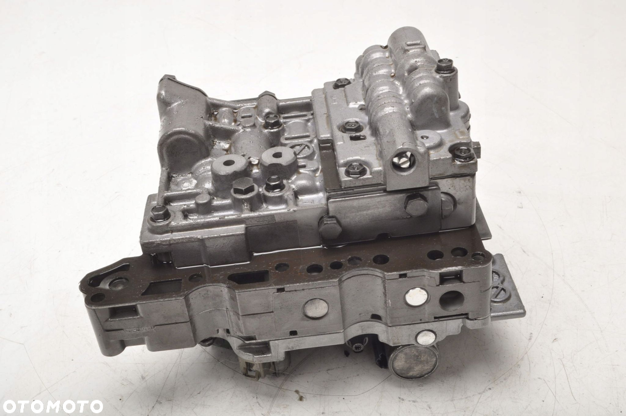 VOLVO WYBIERAK BIEGÓW ZE SKRZYNI 55-50SN  8667365 - 2