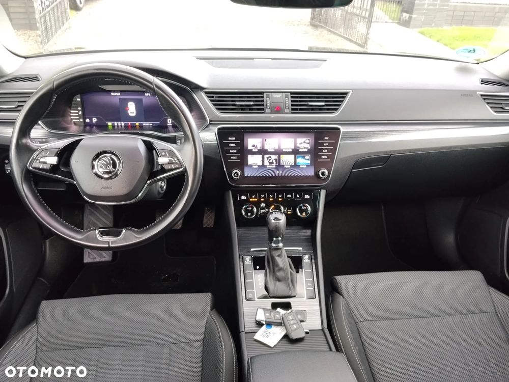 Skoda Superb 2.0 TDI Style DSG7 - 13