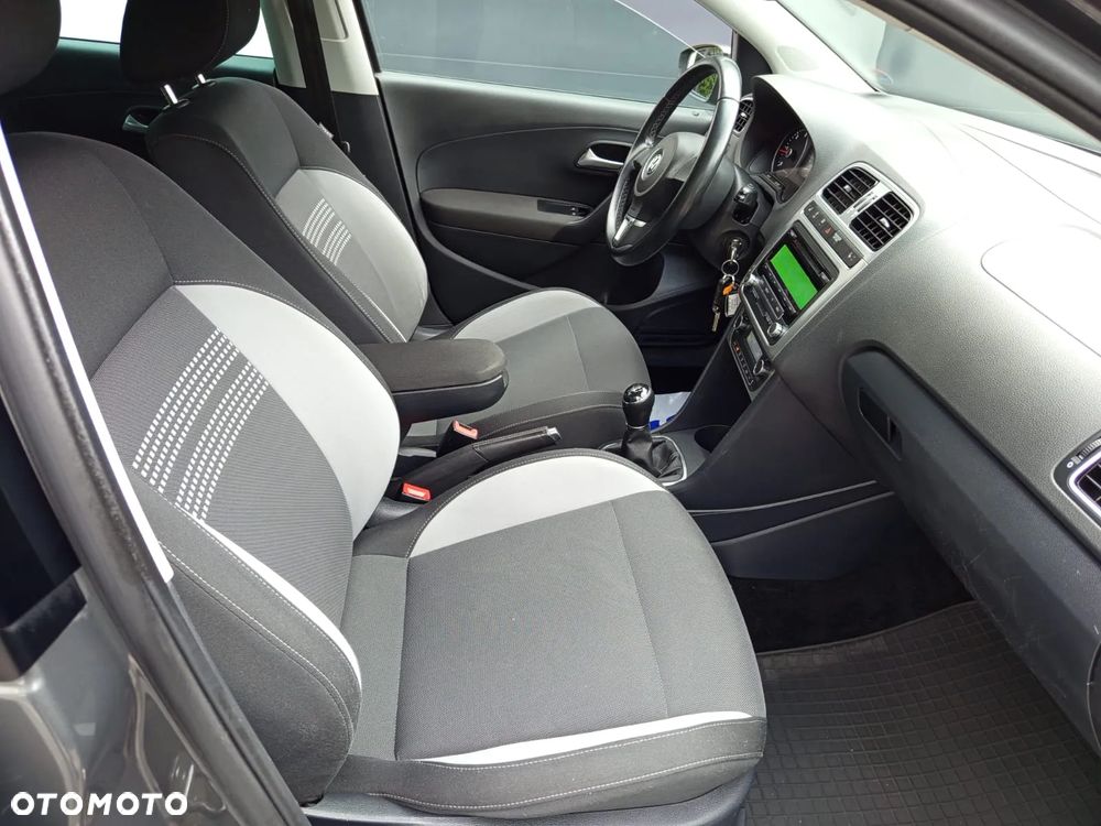 Volkswagen Polo 1.6 TDI Blue Motion Technology Life - 9