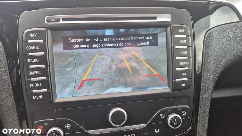Ford S-Max - 15