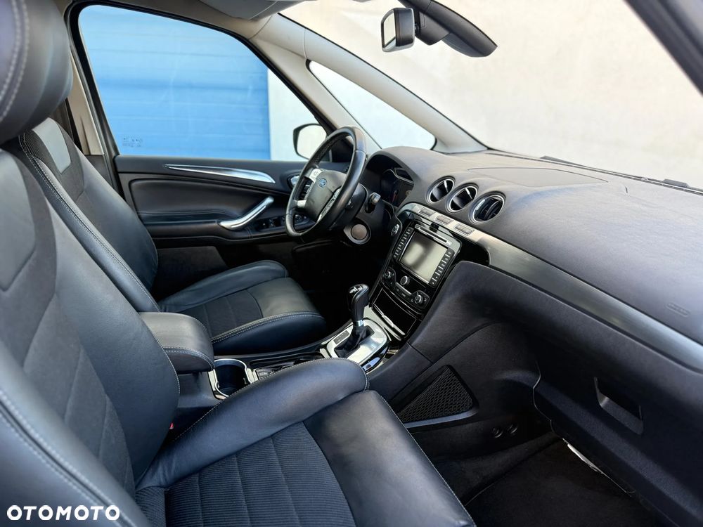 Ford S-Max 2.0 TDCi DPF Titanium - 12