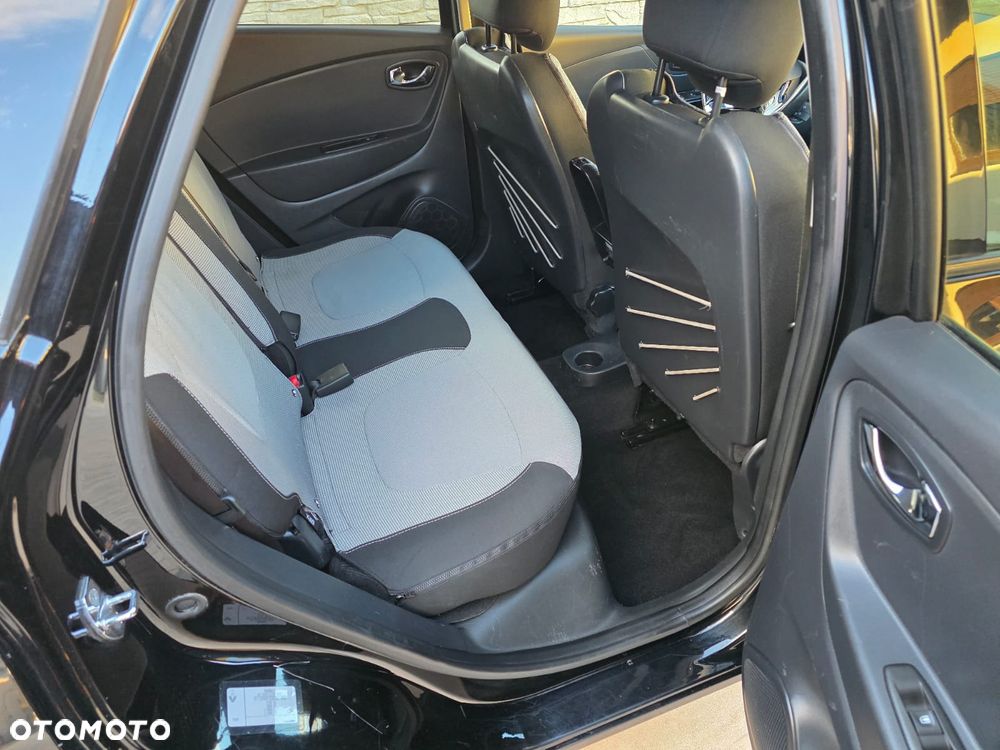 Renault Captur - 16