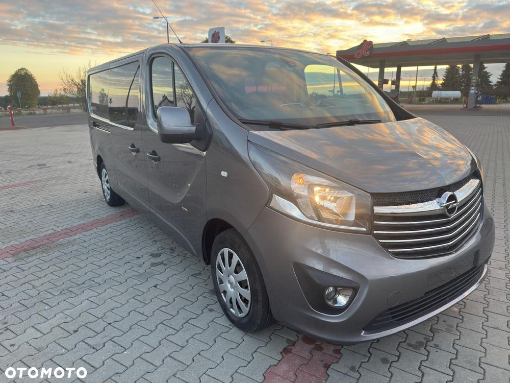 Opel Vivaro - 13