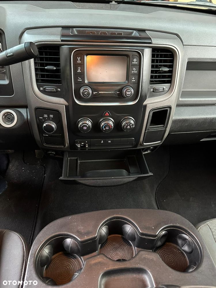 RAM 1500 - 14