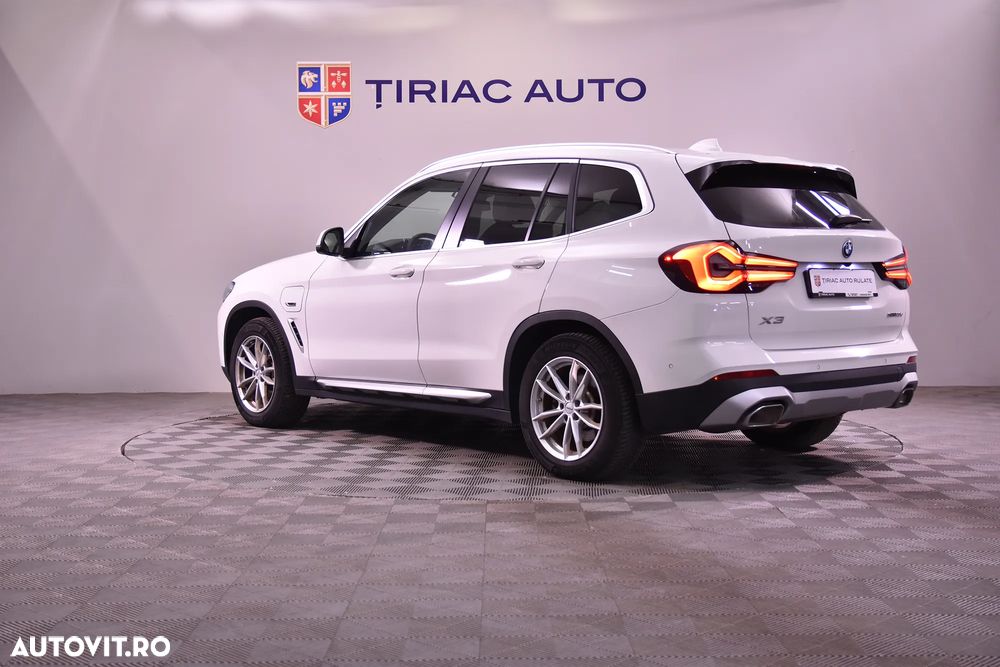 BMW X3 xDrive30e Aut. - 3