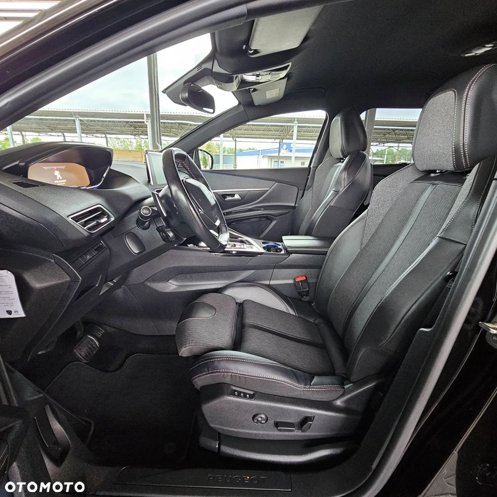 Peugeot 5008 1.6 PureTech GT S&S EAT8 - 17