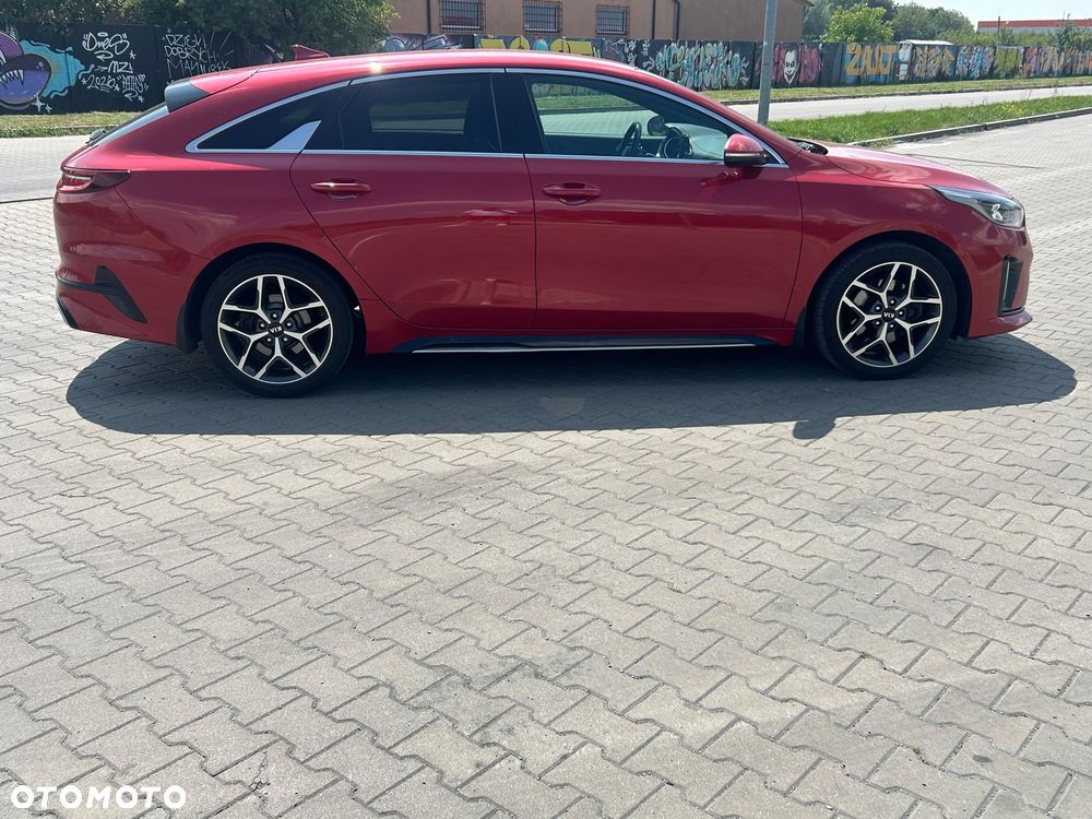 Kia ProCeed - 7