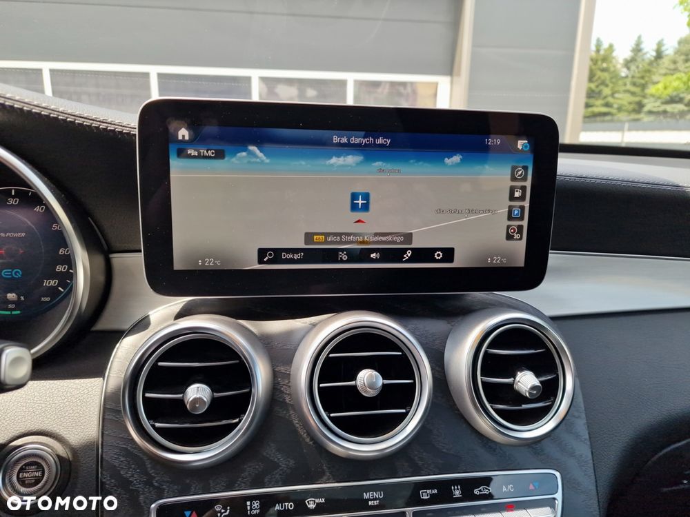 Mercedes-Benz GLC - 29