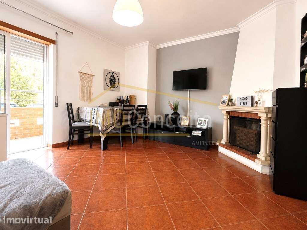 Apartamento T3 R/C | Amplo Terraço|Suite|Estaciomento Privativo - Grande imagem: 4/28